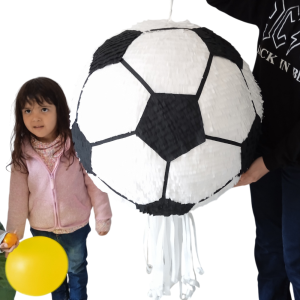 Piñata Pelota de Fútbol 3D de 60 cms